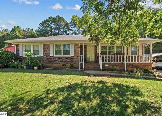 Property at 128 E Forest Dr, Union, SC 29379, 3 beds, 2 baths