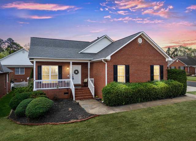 Property at 110 Hidden Ridge Dr, Spartanburg, SC 29301, 3 beds, 2 baths