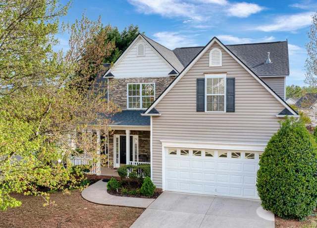 Property at 606 Greening Dr, Simpsonville, SC 29681, 4 beds, 2.5 baths