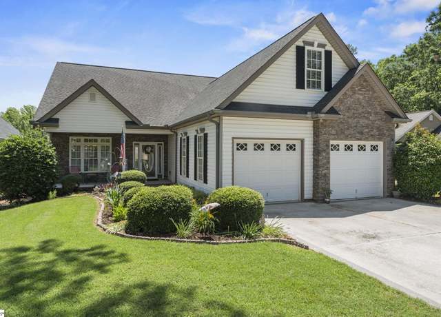 Property at 105 Garden View Ct, Piedmont, SC 29673, 3 beds, 3 baths