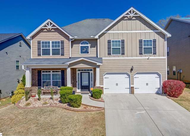 Property at 161 Border Ave, Simpsonville, SC 29680, 4 beds, 2.5 baths