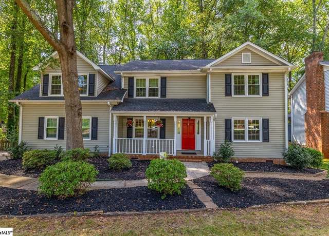 Property at 215 E Shefford St, Greer, SC 29650, 5 beds, 2.5 baths