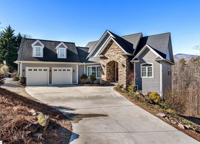 Property at 104 Wandering Way, Pickens, SC 29671-8015, 4 beds, 2.5 baths