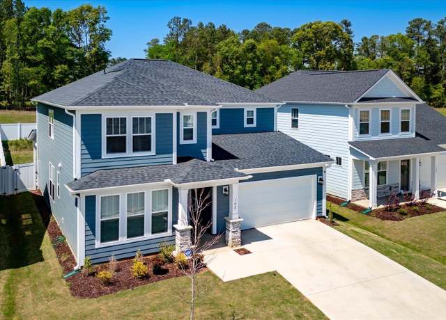 Property at 102 Moorish Cir, Simpsonville, SC 29681, 3 beds, 2.5 baths