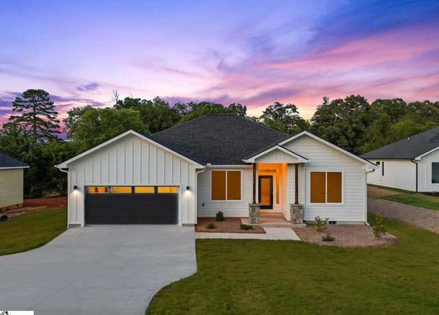 Property at 204 Tot Howell Rd, Greer, SC 29651, 3 beds, 2 baths