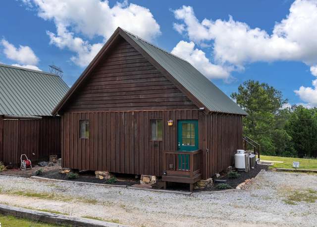 Property at 4 Kitty Hawk Ln, Six Mile, SC 29682, 2 beds, 1 bath