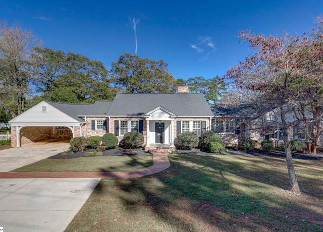 Property at 219 S Hamilton St, Williamston, SC 29697, 5 beds, 5 baths