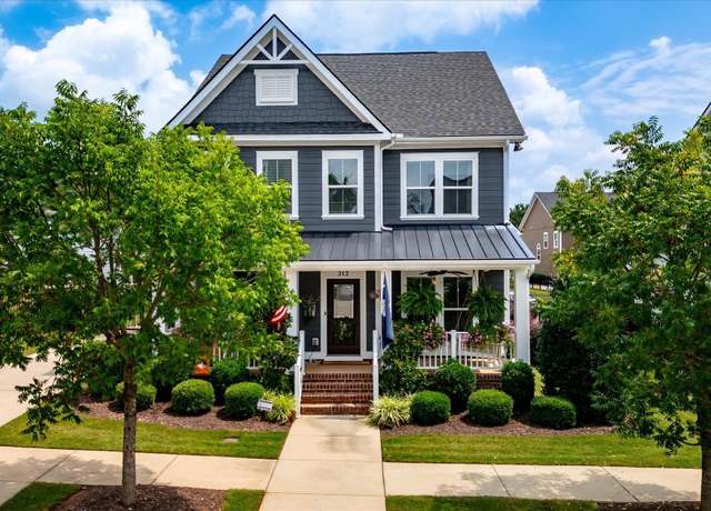Property at 312 Algonquin Trl, Greenville, SC 29607, 5 beds, 3 baths