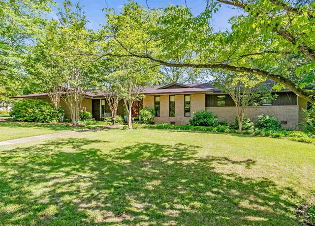 Property at 285 Henderson Rd, Greenville, SC 29607, 4 beds, 2.5 baths