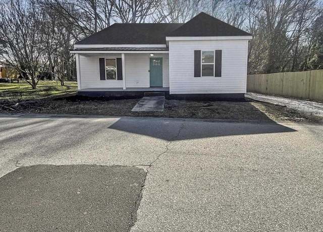Property at 103 Sunset Park, Laurens, SC 29360, 3 beds, 2 baths