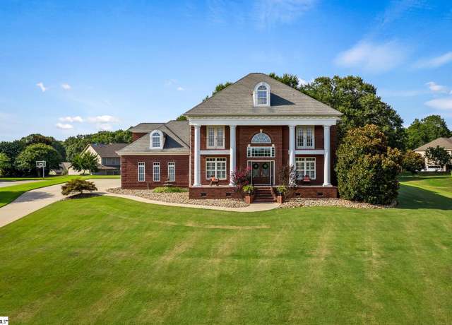 Property at 203 Vinings Xing, Belton, SC 29627, 5 beds, 3.5 baths