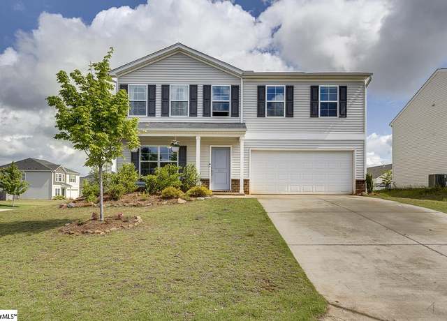 Property at 501 Whittier St, Greenville, SC 29605, 4 beds, 2.5 baths