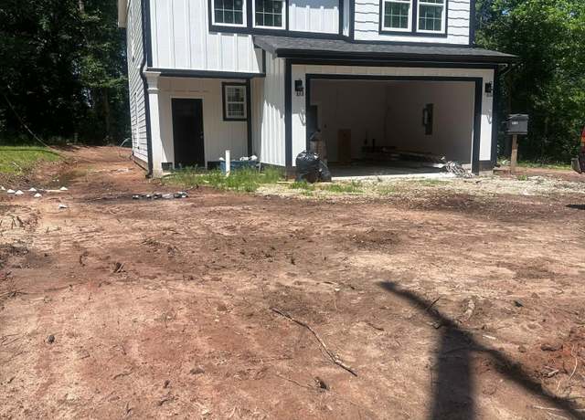 Property at 452 Tryon St, Spartanburg, SC 29301, 3 beds, 2.5 baths