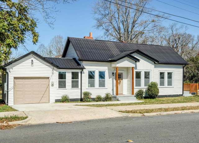 Property at 122 Saluda St, Belton, SC 29627, 4 beds, 2 baths