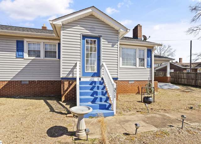 Property at 371 Tucapau Rd, Wellford, SC 29385-9486, 3 beds, 1 bath
