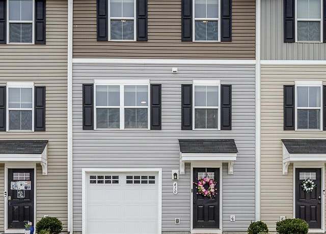 Property at 410 Brookshade Way, Simpsonville, SC 29680, 3 beds, 2.5 baths