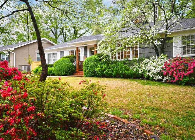 Property at 117 Stephens Ln, Greenville, SC 29609, 3 beds, 2 baths
