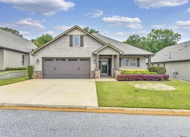 Property at 302 Owasso Dr, Greenville, SC 29615, 3 beds, 2 baths