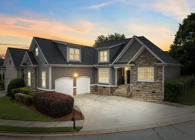 Property at 111 Holland Trace Cir, Simpsonville, SC 29681, 4 beds, 3 baths