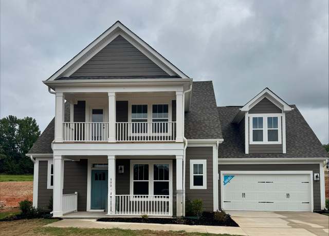 Property at 800 Lonsdale Ct, Woodruff, SC 29388, 4 beds, 3.5 baths