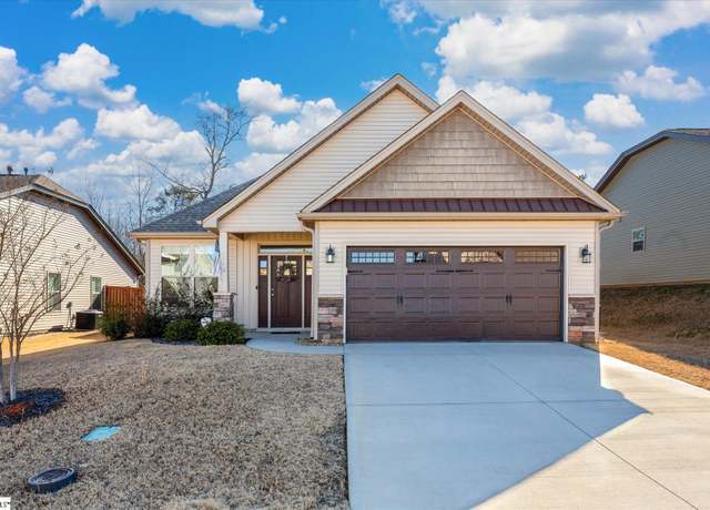 Property at 317 Barnhill Ct, Greenville, SC 29617, 3 beds, 2 baths