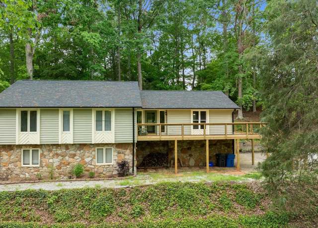 Property at 328 Eastcliffe Way, Greenville, SC 29611, 3 beds, 3 baths