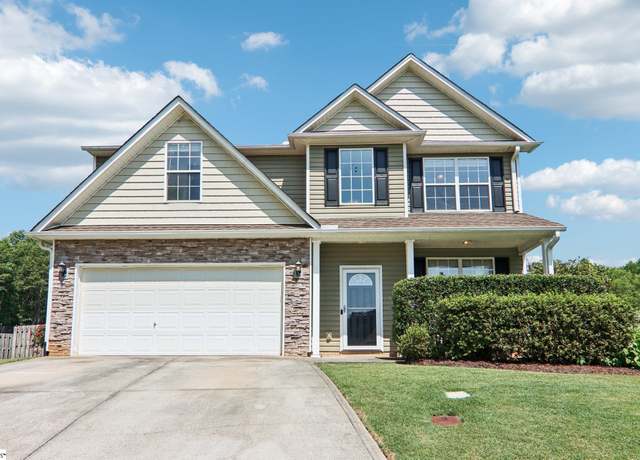 Property at 236 Worcester Ln, Easley, SC 29642, 4 beds, 2.5 baths