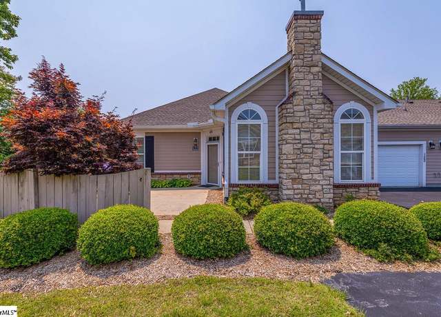 Property at 122 Fudora Cir, Simpsonville, SC 29681, 2 beds, 2 baths
