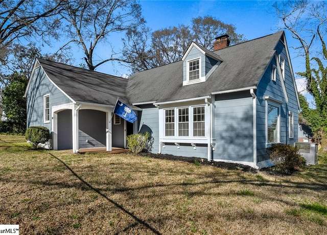 Property at 23 Gilmer Dr, Anderson, SC 29621, 3 beds, 2.5 baths