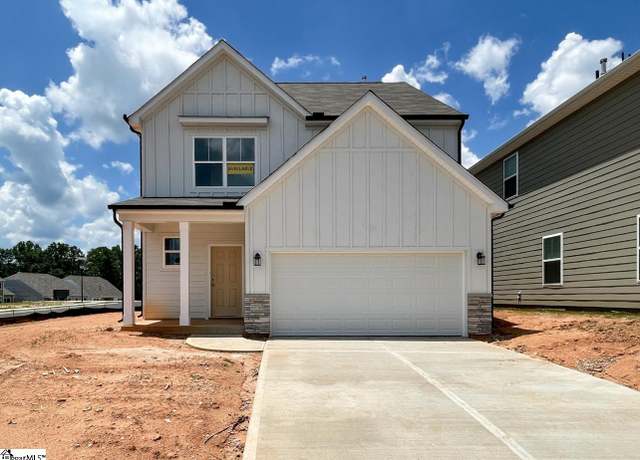 Property at 601 Columbus Cir, Simpsonville, SC 29680, 4 beds, 3.5 baths