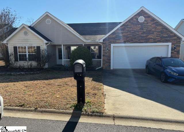 Property at 451 Lynnell Way, Moore, SC 29369-8830, 3 beds, 2 baths
