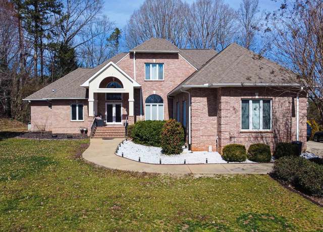 Property at 205 Amethyst Way, Seneca, SC 29672, 5 beds, 4.5 baths