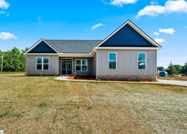 Property at 67 Hope Rd, Gray Court, SC 29645, 3 beds, 2 baths