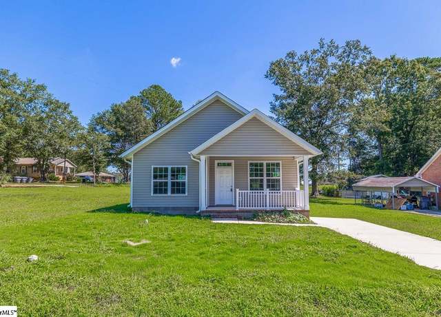 Property at 417 Fairview Rd, Laurens, SC 29360, 3 beds, 2 baths