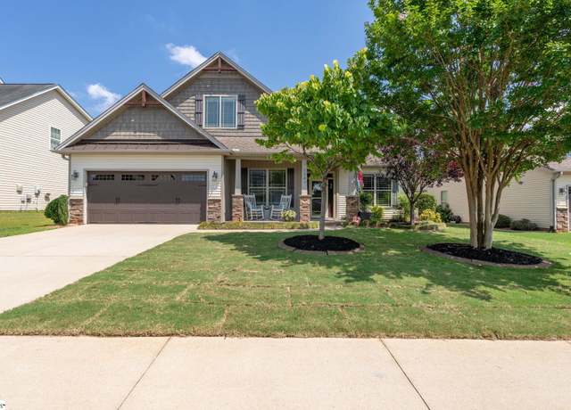 Property at 113 Berrigan Pl, Taylors, SC 29687, 3 beds, 2.5 baths