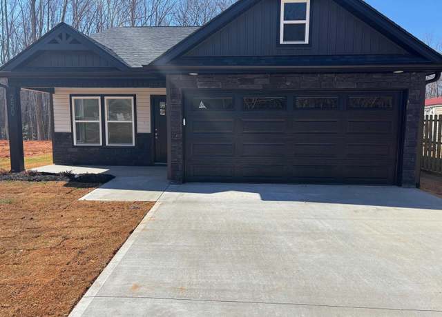 Property at 250 Lexington St, Chesnee, SC 29323, 3 beds, 2 baths