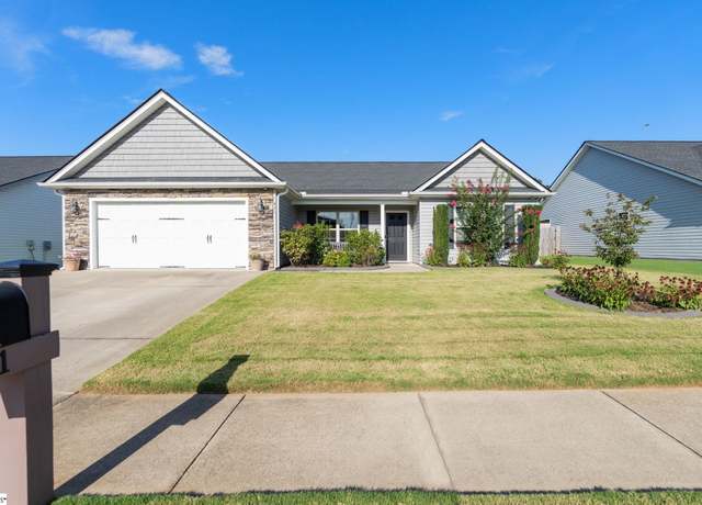 Property at 411 Peaksview Dr, Simpsonville, SC 29681, 4 beds, 2 baths