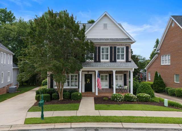 Property at 15 Kershaw Ct, Greenville, SC 29607, 3 beds, 2.5 baths