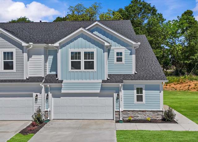 Property at 102 Village Creek Dr, Anderson, SC 29621, 3 beds, 2.5 baths