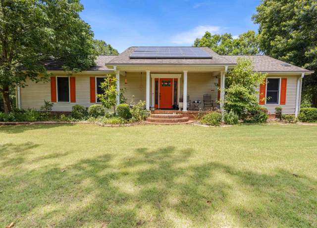 Property at 187 Teri Dr, Liberty, SC 29657, 3 beds, 3.5 baths