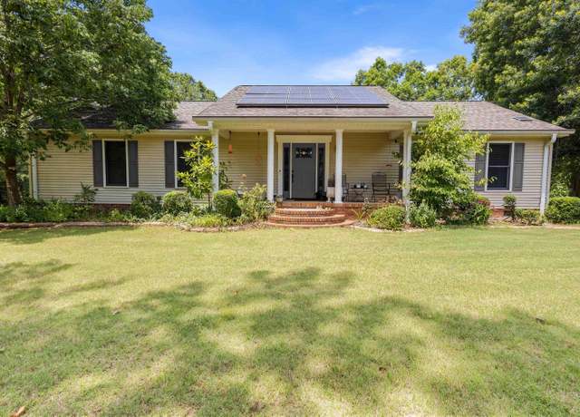 Property at 187 Teri Dr, Liberty, SC 29657, 3 beds, 3.5 baths