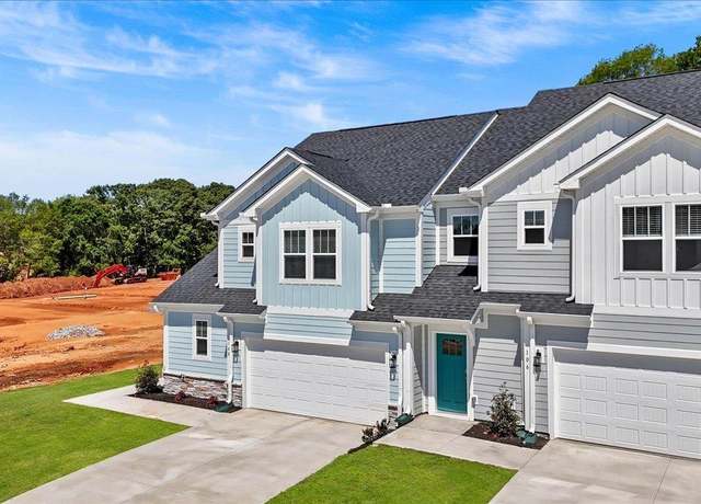 Property at 108 Village Creek Dr, Anderson, SC 29621, 3 beds, 2.5 baths