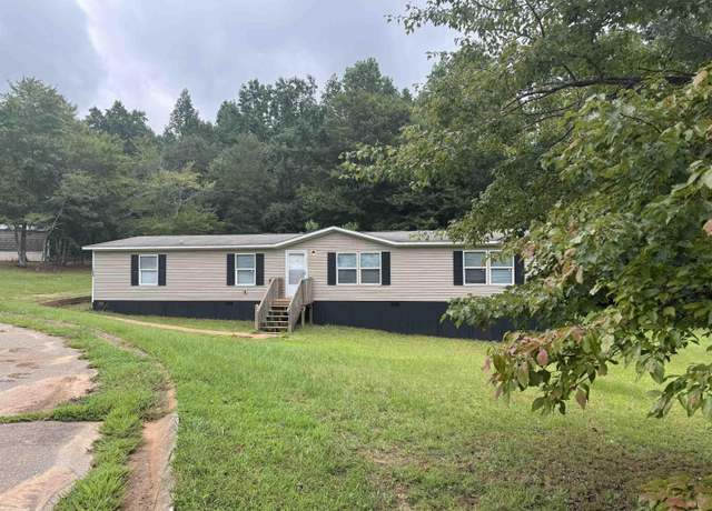 Property at 206 Eva Plz, Easley, SC 29640, 4 beds, 2 baths