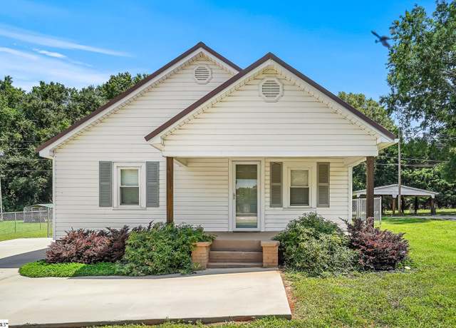 Property at 1330 Bleckley St, Anderson, SC 29625, 2 beds, 1 bath