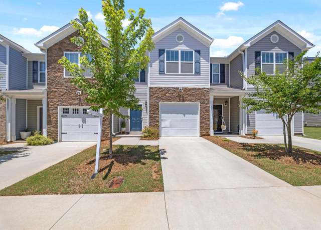 Property at 116 Southridge Ct, Easley, SC 29642, 3 beds, 2.5 baths
