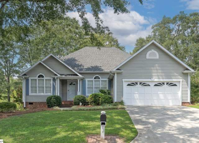 Property at 99 River Park Ln, Taylors, SC 29687, 3 beds, 2.5 baths