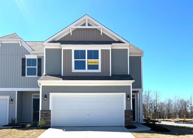 Property at 204 Toal Ct, Greenville, SC 29611, 3 beds, 2.5 baths