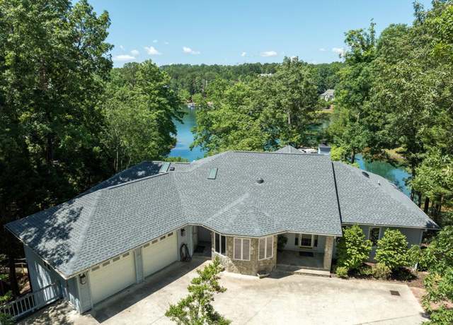 Property at 24 Lighthouse Way Dr, Salem, SC 29676, 4 beds, 4.5 baths