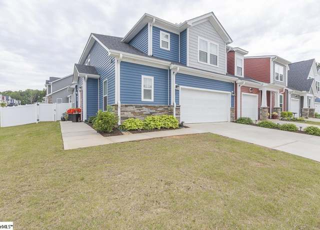 Property at 101 Greensdale Ln, Easley, SC 29642, 3 beds, 2.5 baths