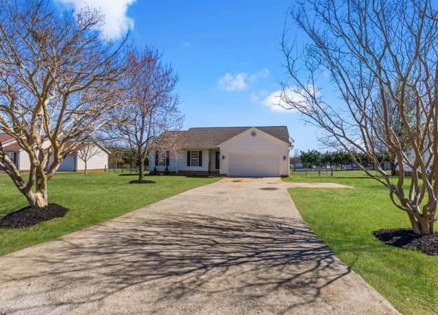 Property at 1340 Bishop Rd, Inman, SC 29349, 3 beds, 2 baths